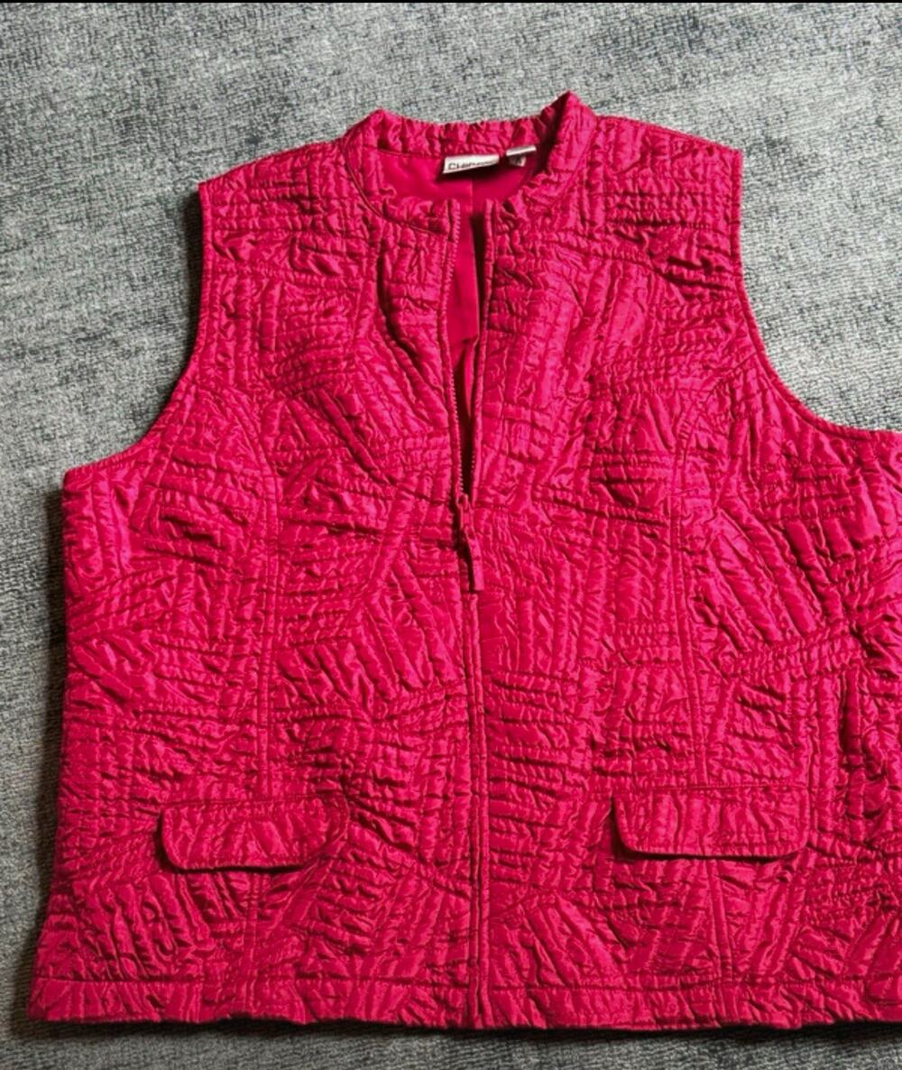 Chico's Women’s Pink Quilted Zip Front Sleeveless Vest w/ Pockets Size 3